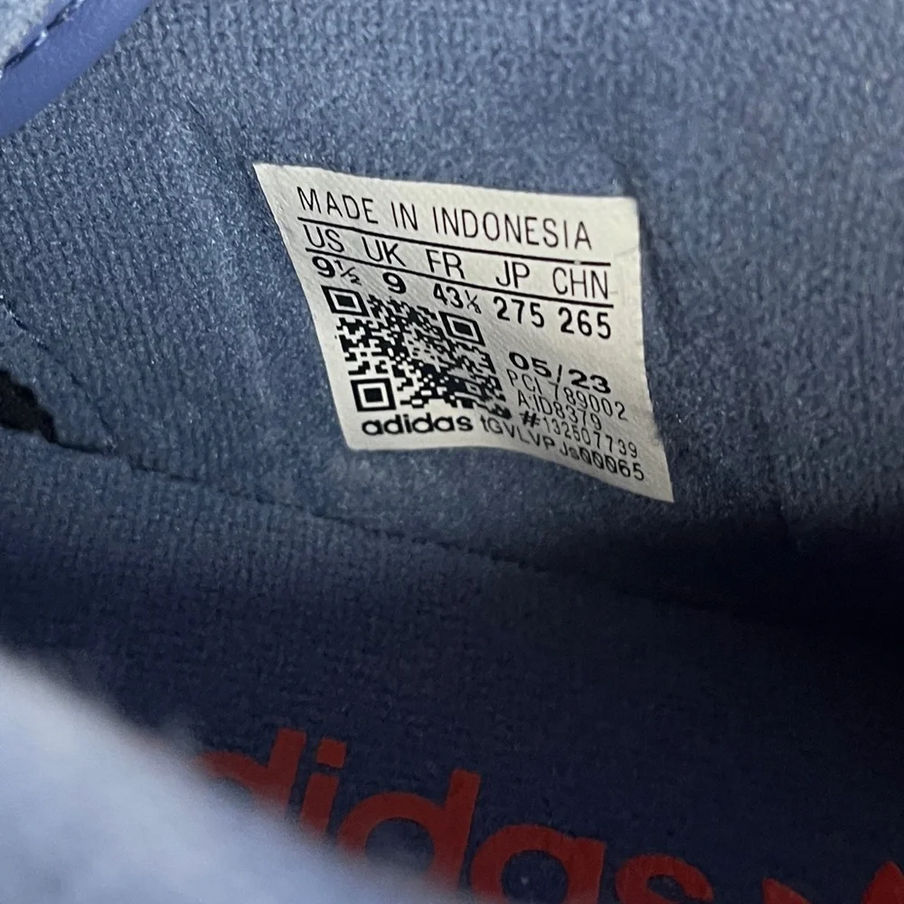 Adidas
Superstar xlg
NWOT - Picture 9 of 9